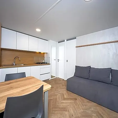 Mobile Homes Jezera Lovisca Premium فندق *