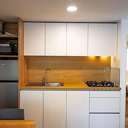 Mobile Homes Jezera Lovisca Premium فندق