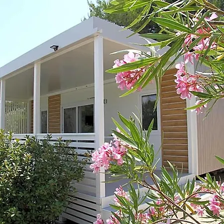 Hotel Mobile Homes Jezera Lovisca Premium Tisno